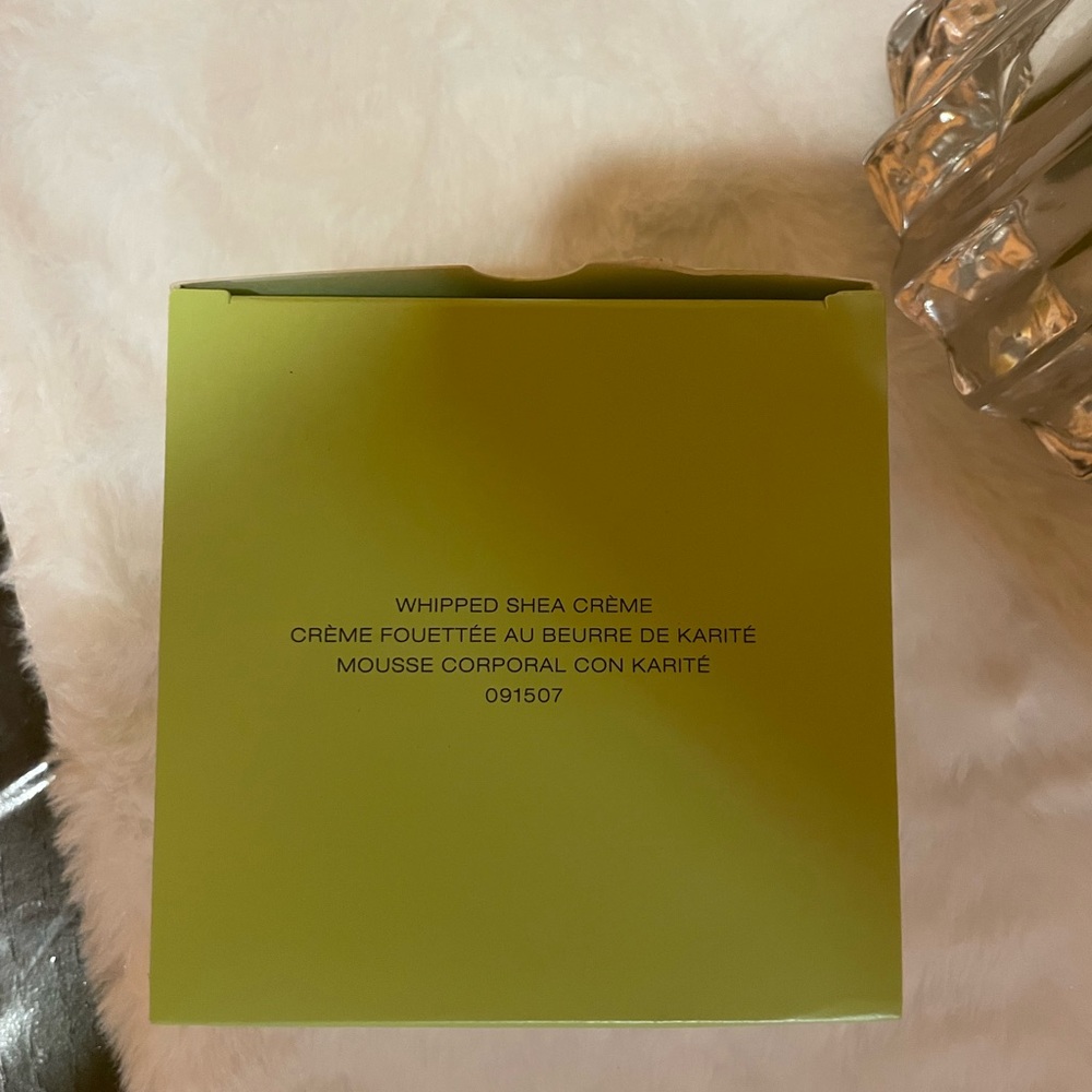 Mary Kay Satin Body Whipped Shea Crème